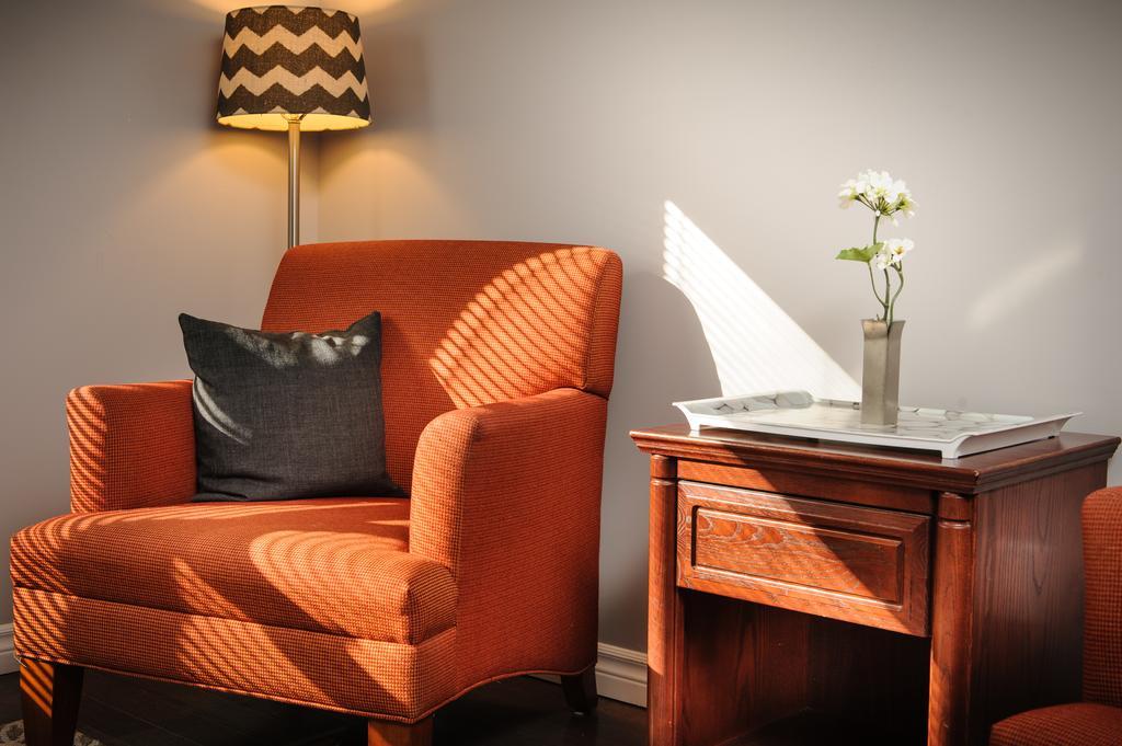 Moncton Suites - Apartments Across Georges Dumont Esterno foto